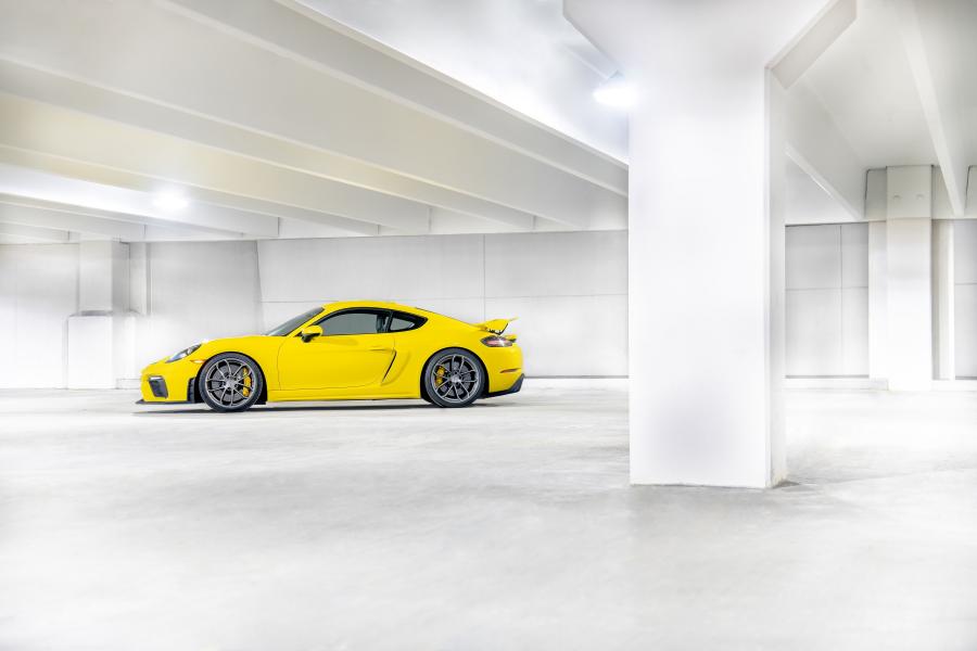  Porsche 718 Cayman GT4 (982C) 2019 года  (NA) (фото 5 из 30)